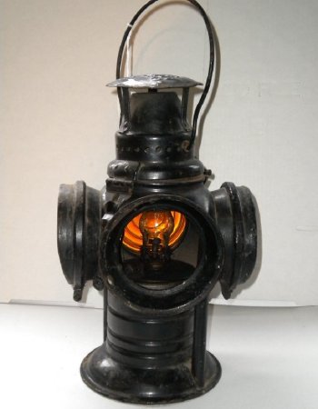 Adlake lamp