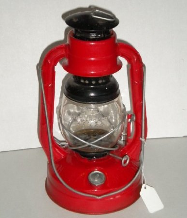 Dietz Little Wizard lantern